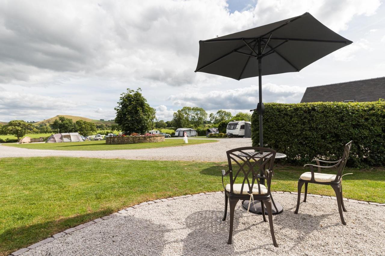 Cosy Caravan On Luxury Campsite Hulme End Luaran gambar