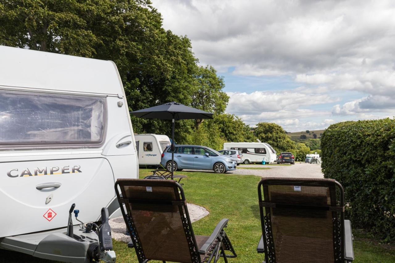 Cosy Caravan On Luxury Campsite Hulme End Luaran gambar
